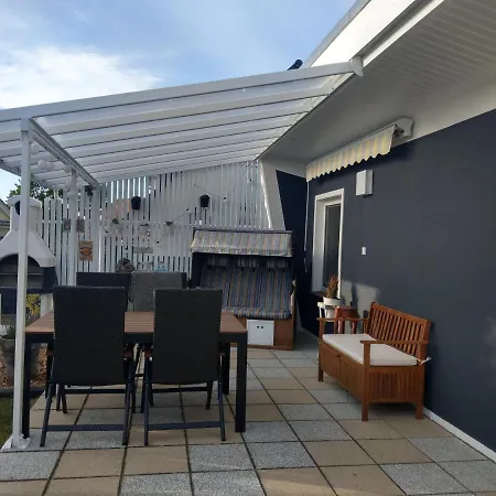 Zur Kirchsee Guest house