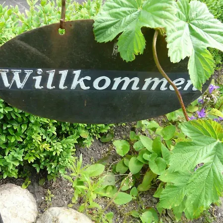 Konukevi Zur Kirchsee 3*